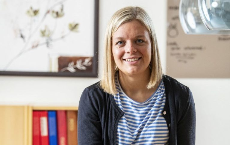 Charlotte Nielsen fra Holstebro er frivillige på Cirkus Summarum