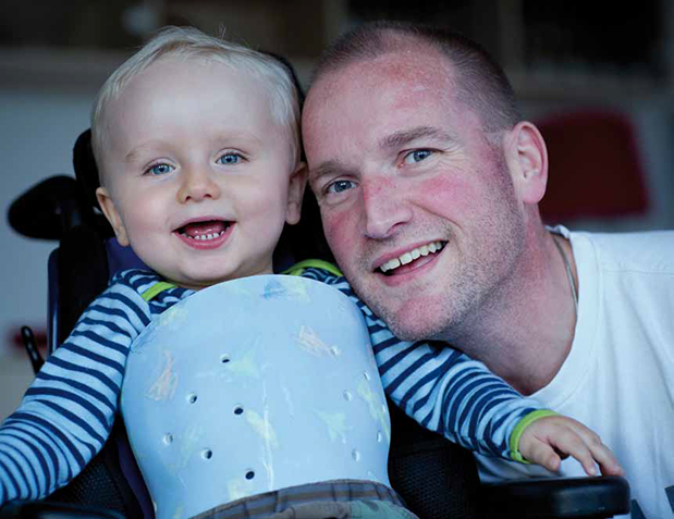 At blive far til en dreng med muskelsvind har fået Niels Peter Giliamsen til at fokusere på muligheder frem for begrænsninger.