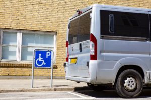 handicapbil parkering